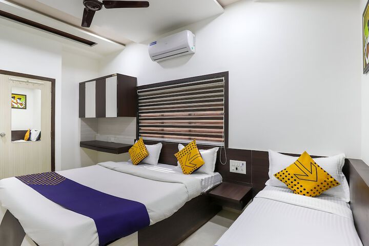 Room 16 of 23