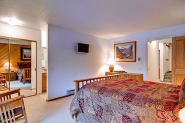 Room 18 of 39