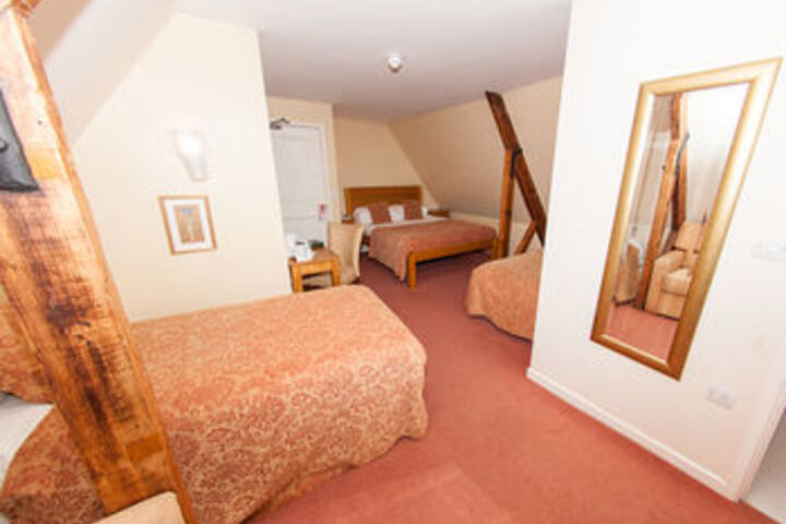 Room 60 of 87