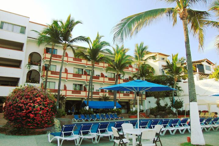 Pool Hotel