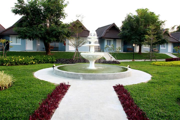 Hotel Exterior 97 of 111
