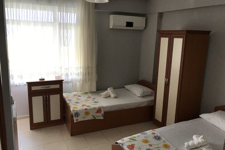 Room 5 of 23