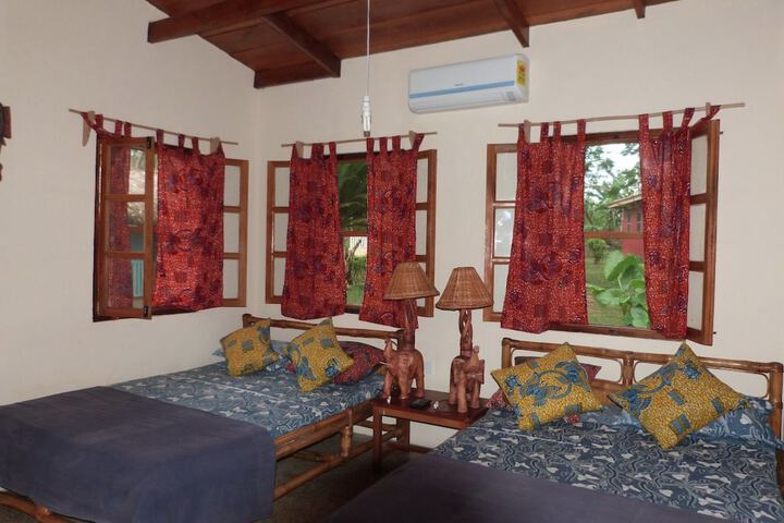 Room 2 of 57