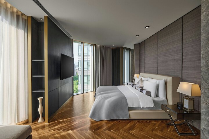 Room 21 of 80