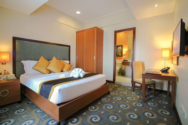 Room 16 of 69