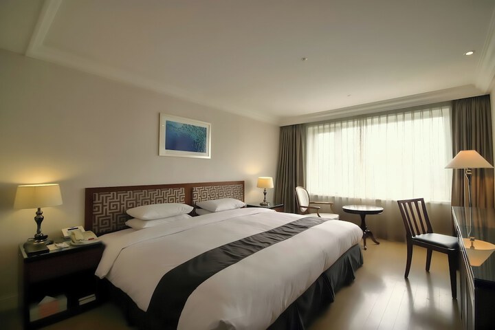 Room 14 of 79
