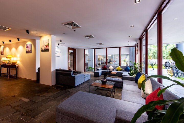 Hotel Interior 62 of 96