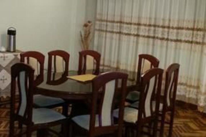 Dining 3 of 12