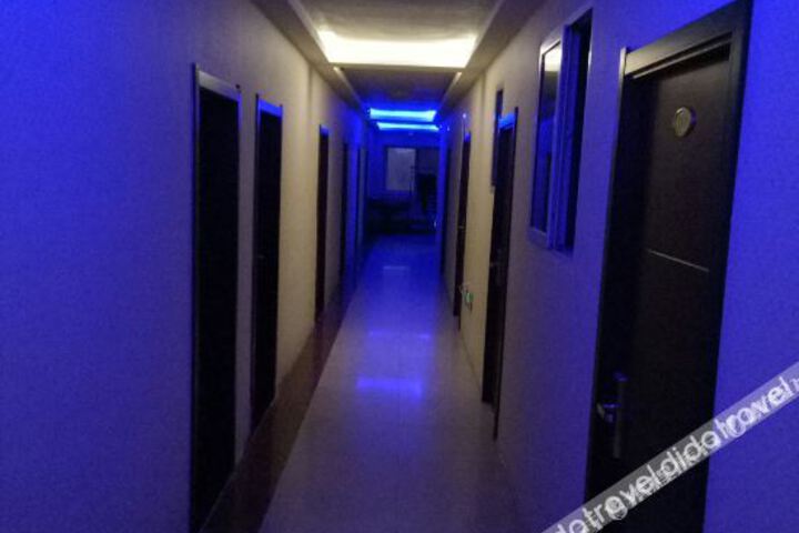 Hotel Interior 14 of 37