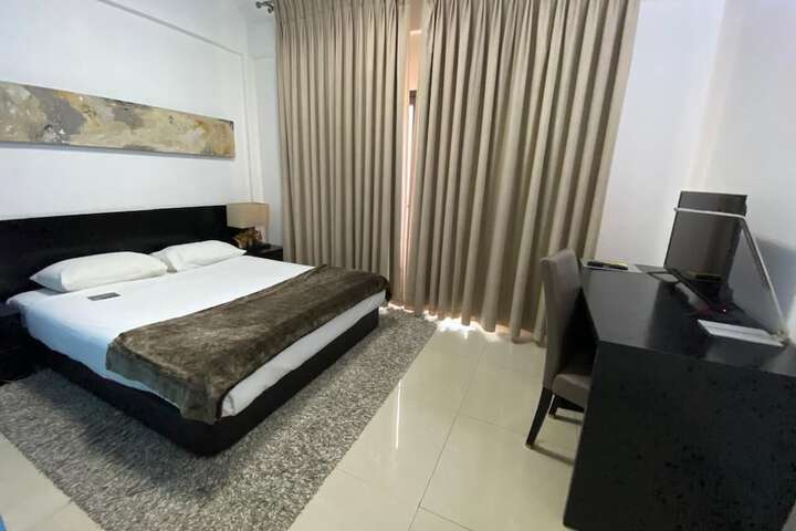 Room 2 of 15