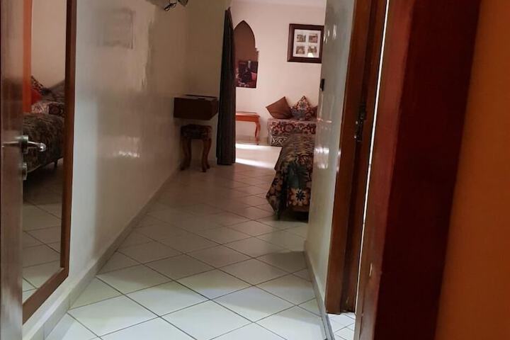 Room 5 of 92