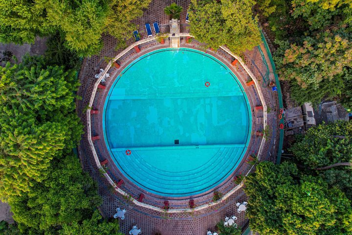 Pool 91 of 135
