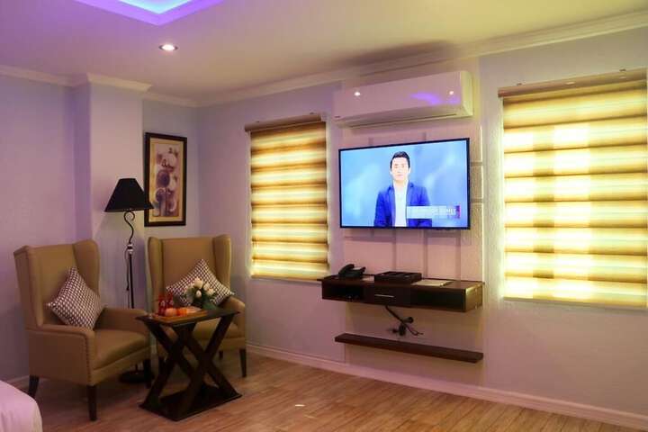 Room 20 of 47