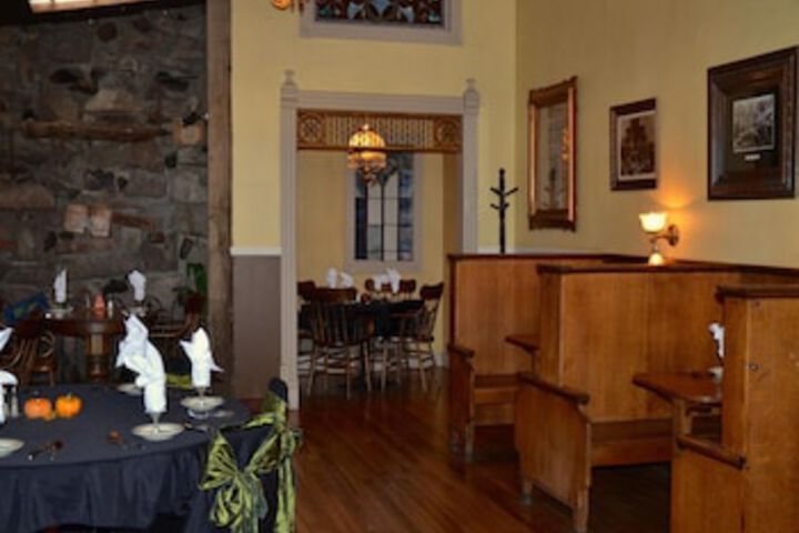 Dining 73 of 135