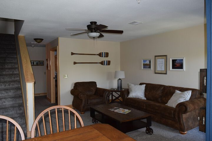 Room 10 of 37