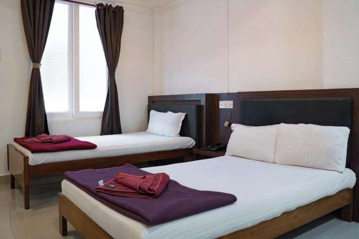 Room 50 of 86