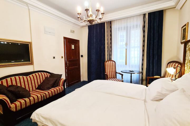 Room 14 of 55