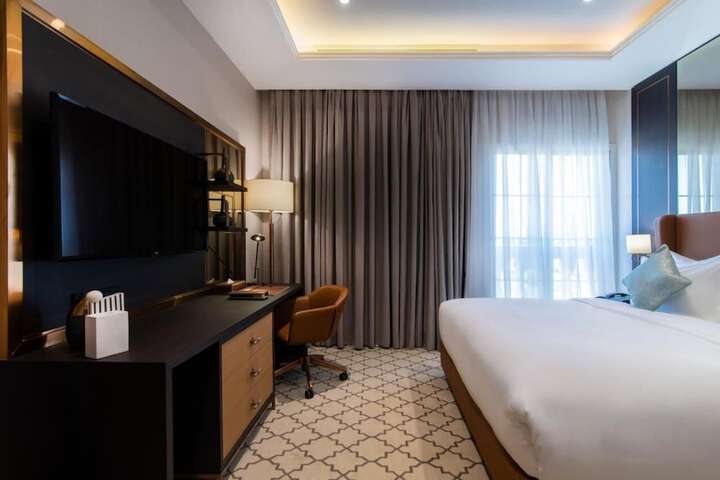 Room 8 of 21