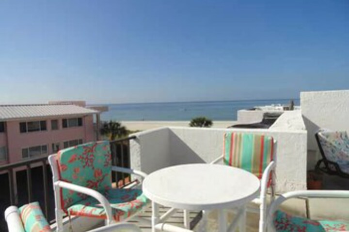 Terrace/Patio 22 of 23