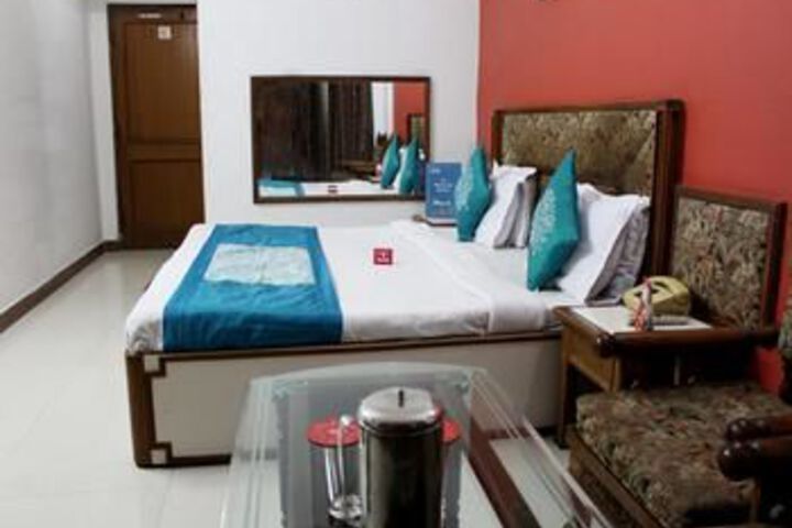 Room 12 of 23