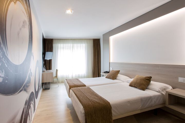 Room 13 of 47