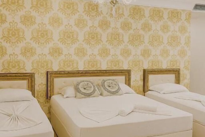 Room 26 of 41