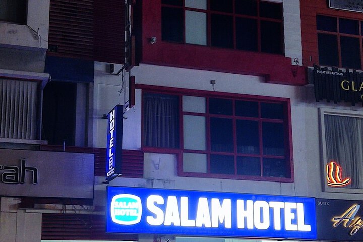 Hotel 27 of 34