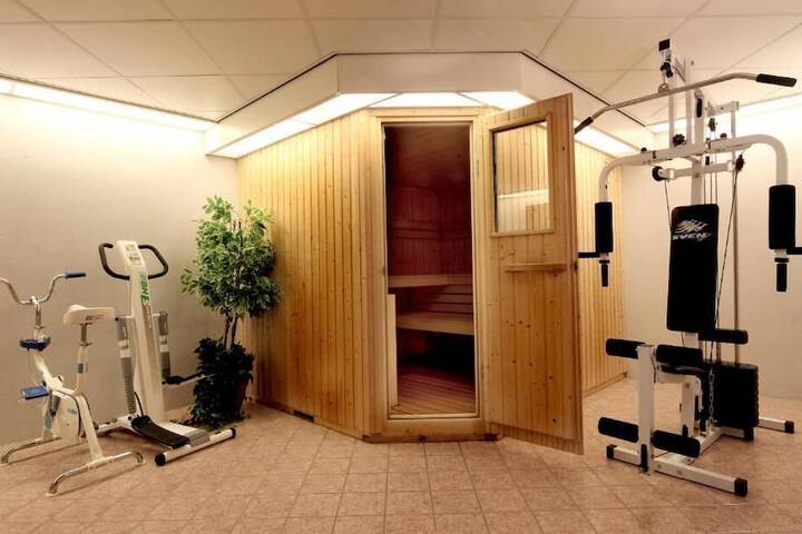 Hotel Gym
