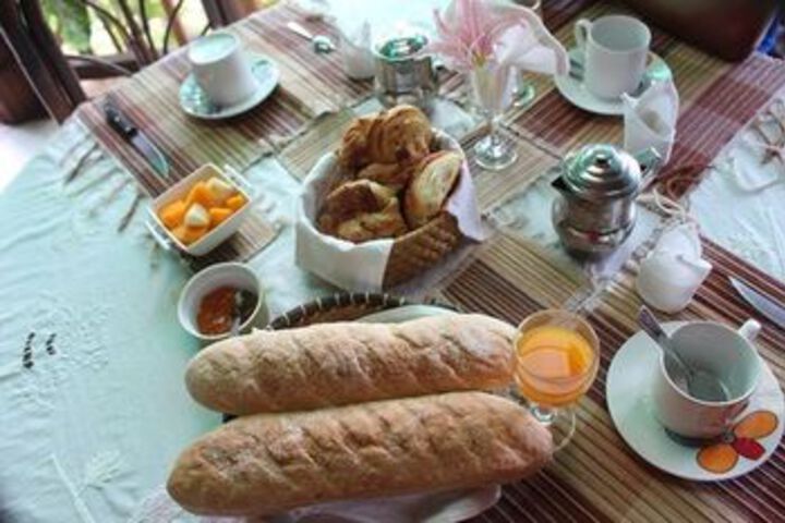 Breakfast/Coffee Service 11 of 85