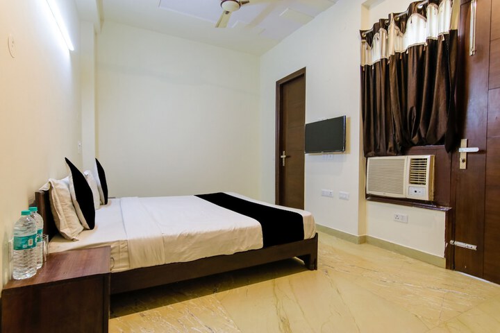 Room 7 of 20