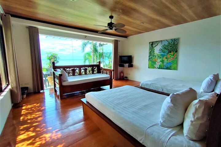 Room 20 of 73