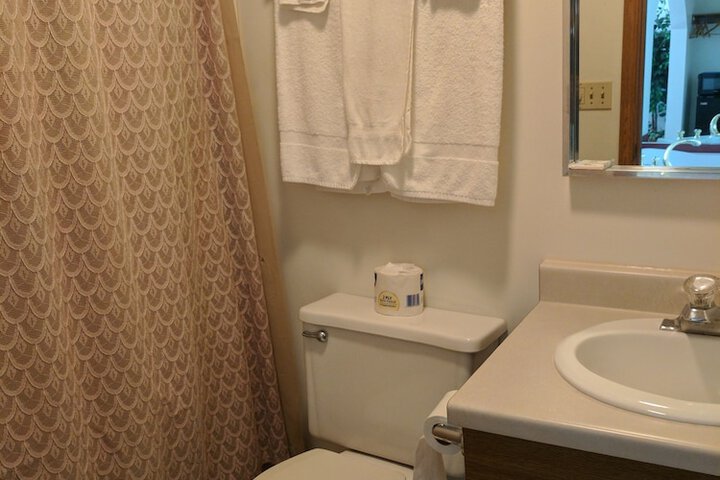Room 22 of 32