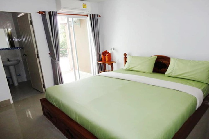 Room 12 of 47