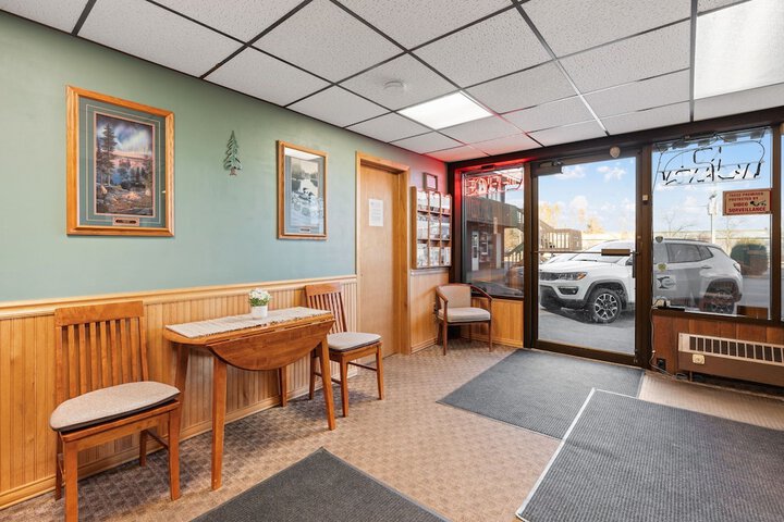 Hotel Interior 7 of 66