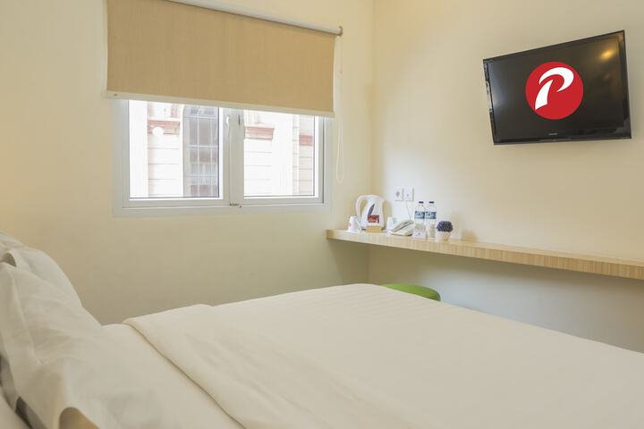 Room 6 of 31