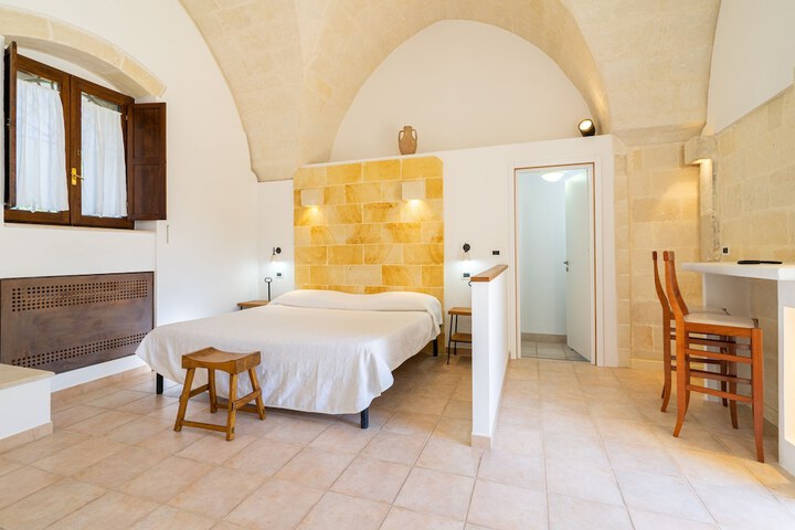 Room 15 of 125