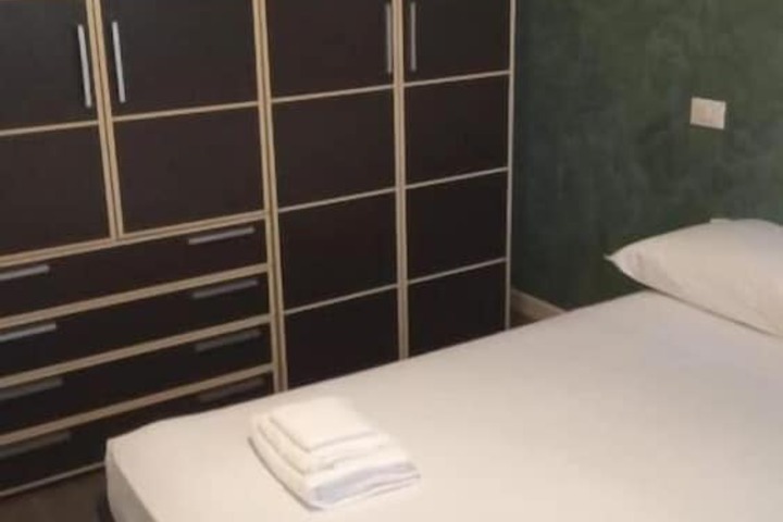 Room 7 of 44