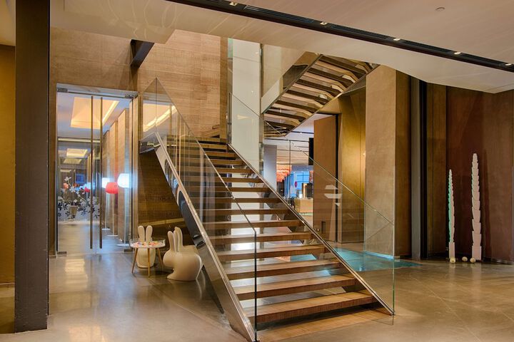 Lobby Photos