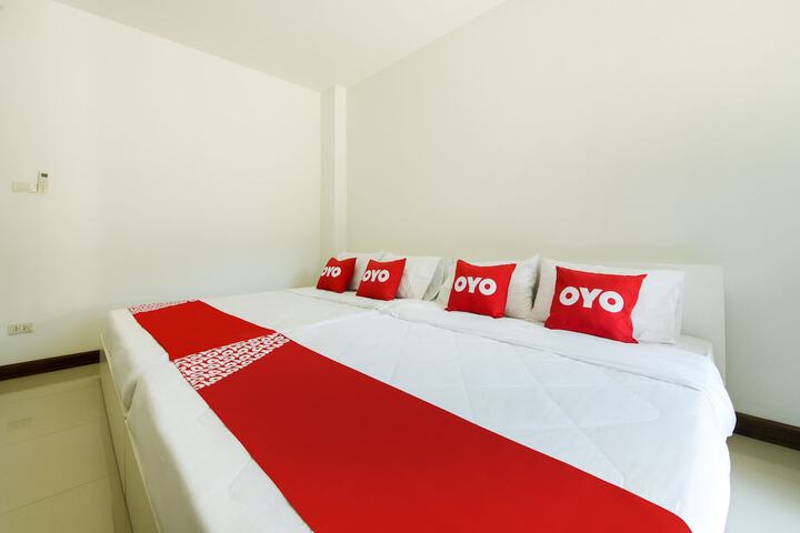 Room 14 of 27