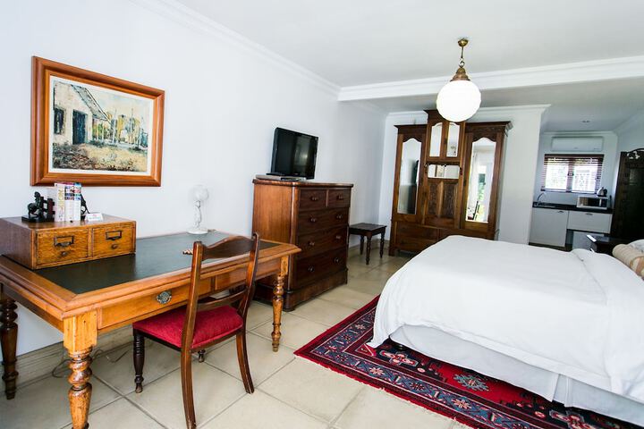 Room 26 of 61