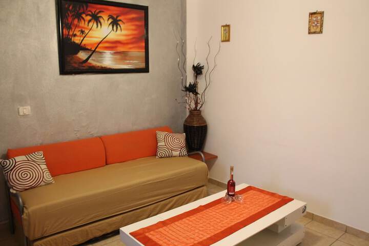 Room 18 of 43