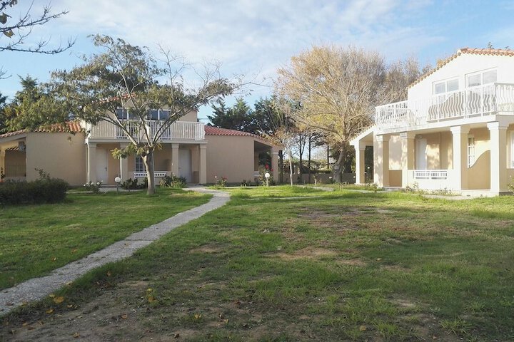 Property Grounds 86 of 106
