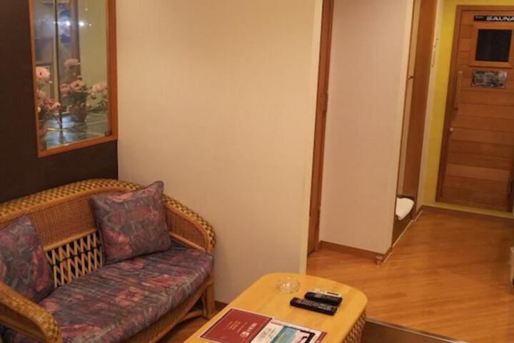 Room 15 of 43