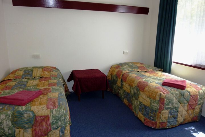 Room 8 of 35