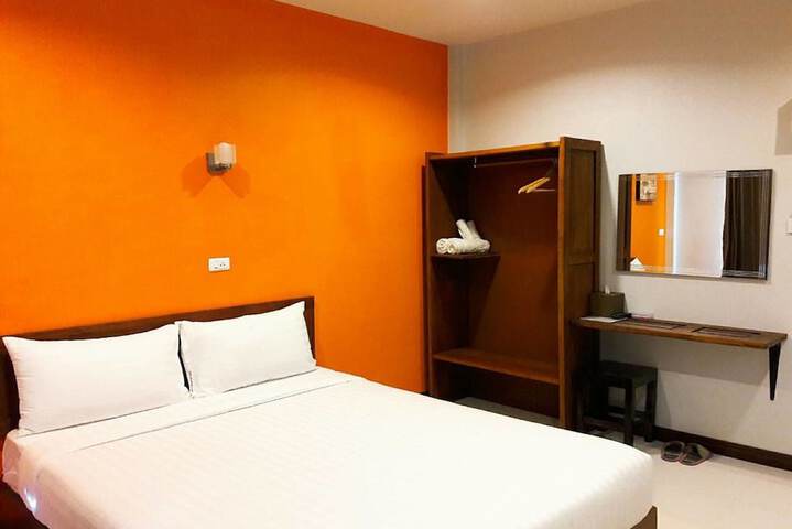 Room 14 of 67