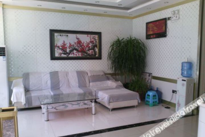 Hotel Interior 8 of 17