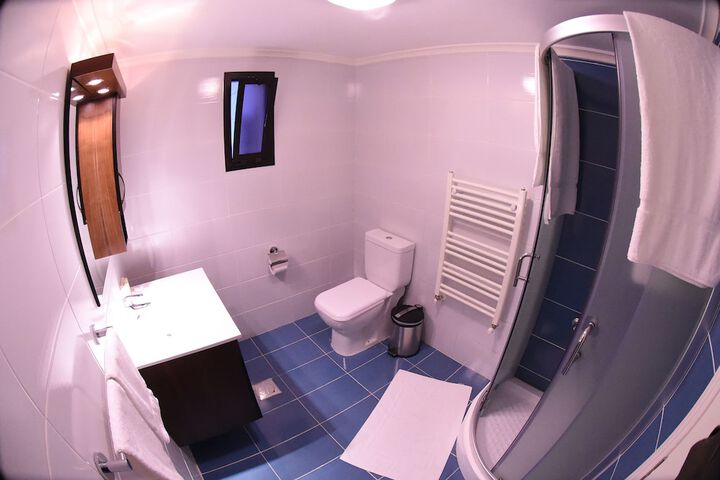 Room 19 of 25