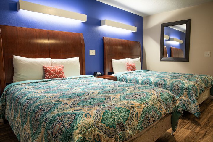 Single Room 1 King Bed (6 of 36)