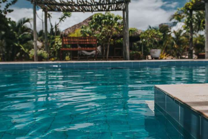 Pool 40 of 71