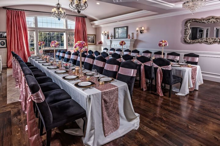 Ballroom/Hall 104 of 145